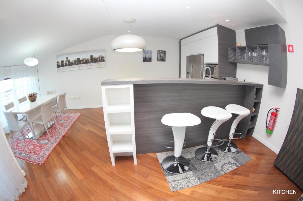 Luxury Marina View Apartment Izola Exterior photo
