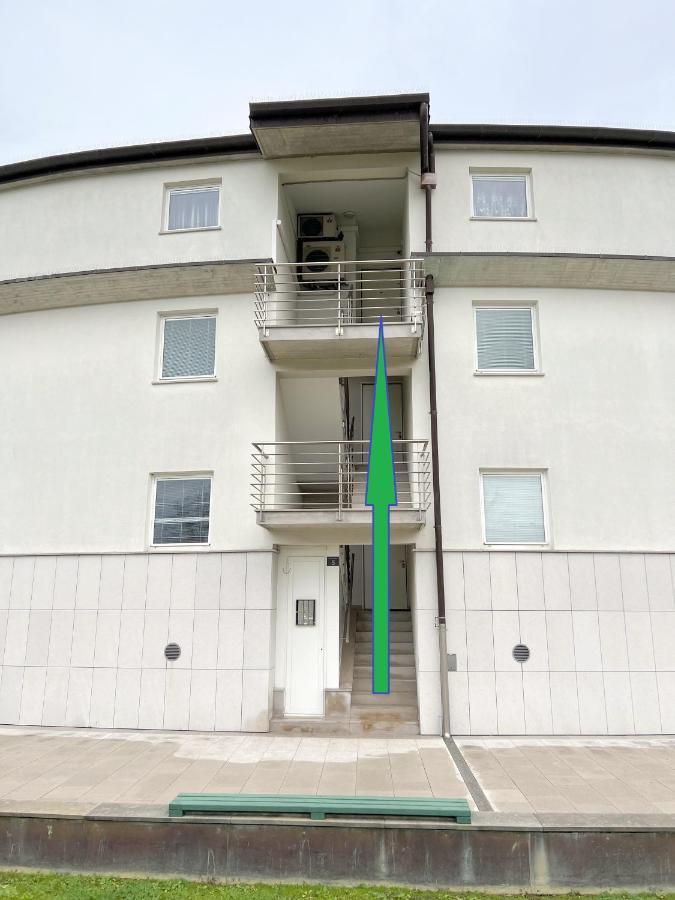 Luxury Marina View Apartment Izola Exterior photo