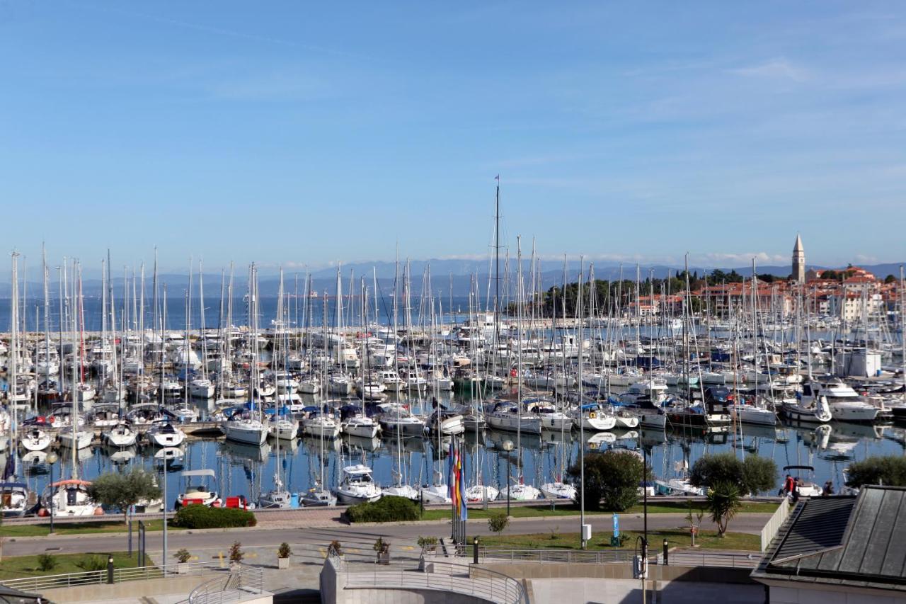 Luxury Marina View Apartment Izola Exterior photo