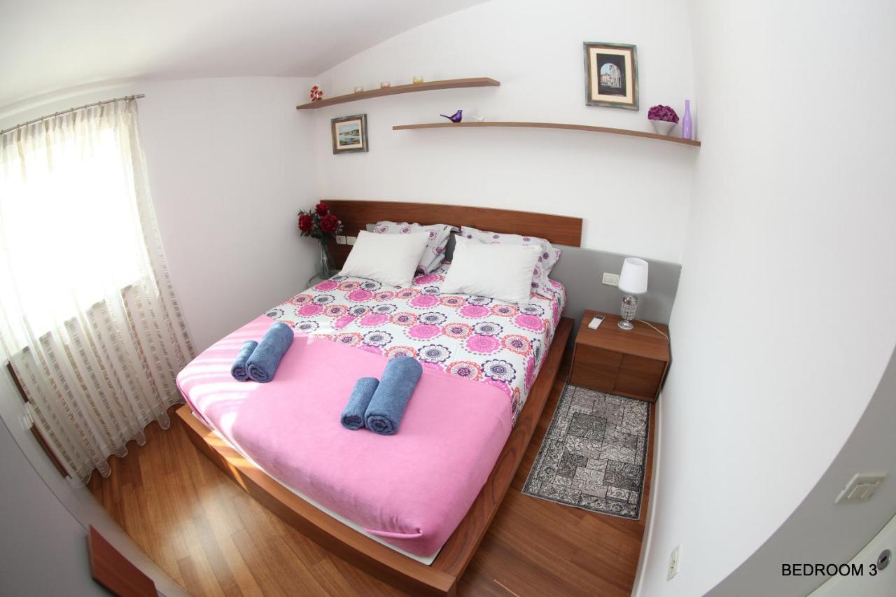 Luxury Marina View Apartment Izola Exterior photo