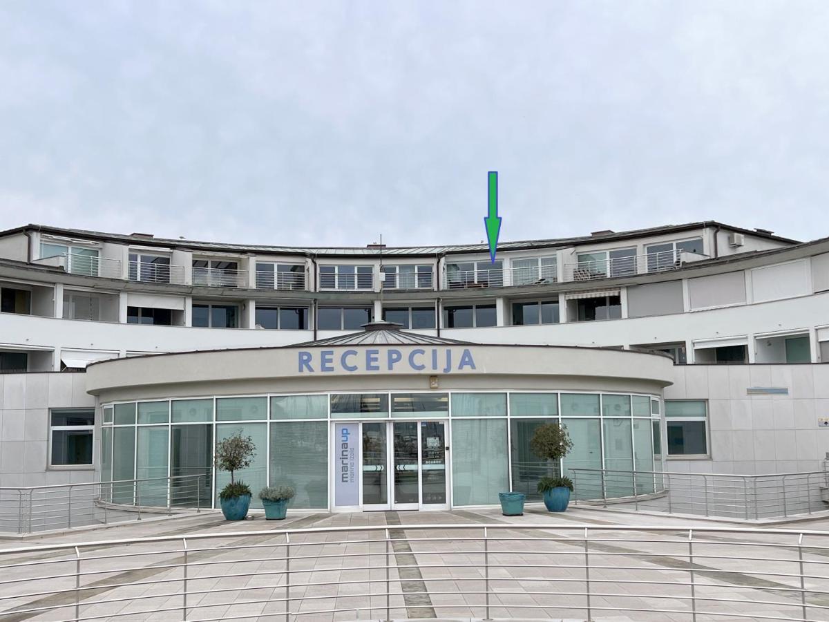 Luxury Marina View Apartment Izola Exterior photo